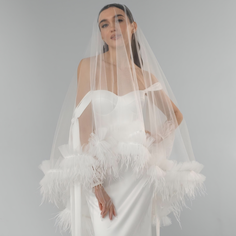 White Bridal Veil with Ostrich Feather Trim - Fingertip Length